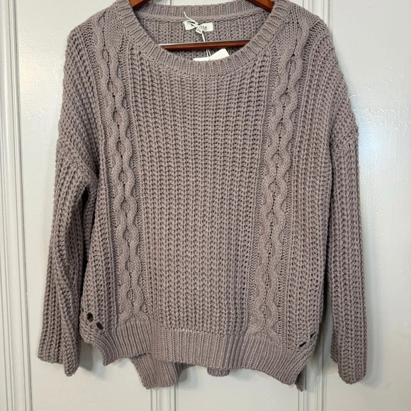 Miracle Sweater Lavender cable front detailing with side slits size S / M‎ - Picture 1 of 11